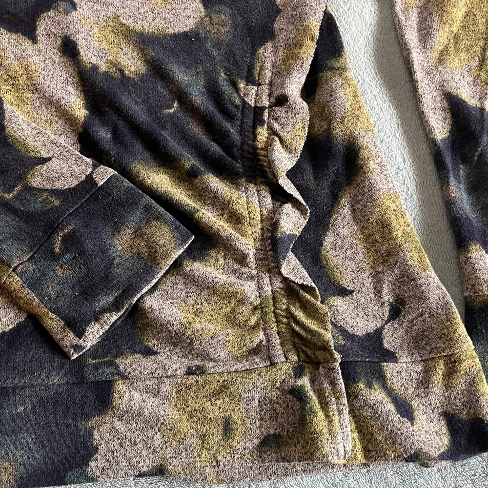 Simply Vera Vera Wang Gray floral lightweight sweater - Picture 4 of 9